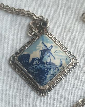 Ciondolo vintage in ceramica "mulino blu"