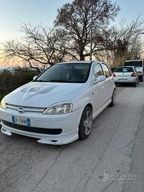 Opel corsa c 2006 1.7 turbo disel