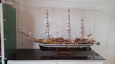 Amerigo Vespucci 1:84 + teca