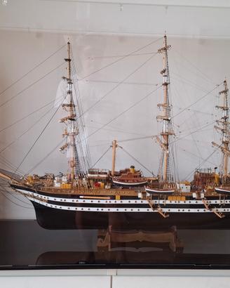 Amerigo Vespucci 1:84 + teca