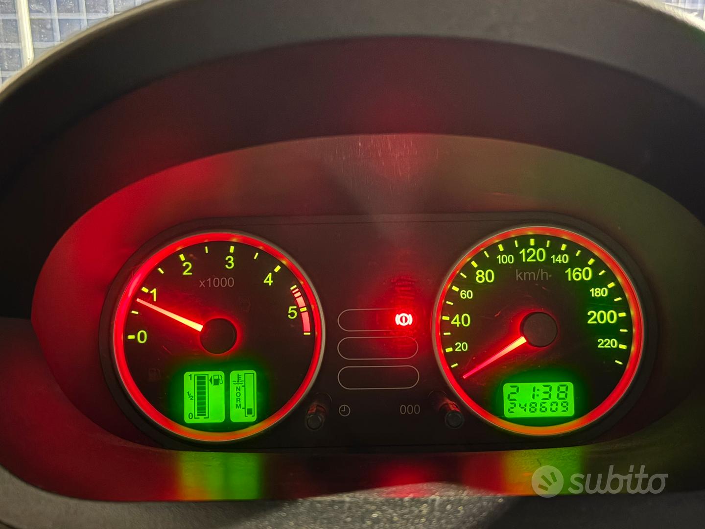 Ford Fiesta 2005 photo 5
