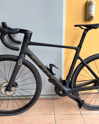 Scott Addict Rc 15 Maggio 2024 Ultegra Di2 Nera M