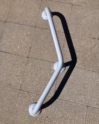 Maniglione per doccia in metallo bianco da 60 cm