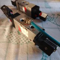 elettrovalvola pneumatica Camozzi+bobina 12V