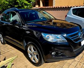 Volkswagen Tiguan 2.0 16V TDI DPF Sport & Style 4 