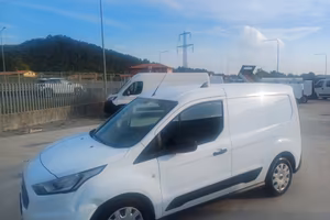 FORD CONNET 3 POSTI BENZINA CILINDRATA 1000