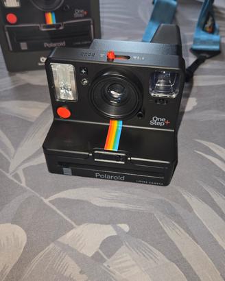 nuova polaroid one step  +