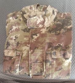 giacca mimetica con rinforzi in cordura 