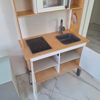 Cucina per bimbe..