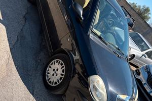 Lancia Ypsilon 1.2 16V Argento