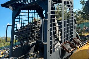 A235 - Cabina per minipala Bobcat