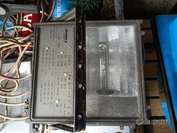 faro proiettore da esterno 