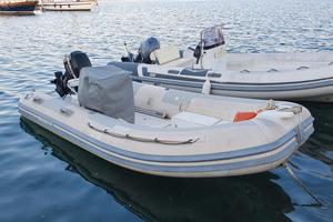 Gommone 460 con motore FB 40 cv 4 tempi iniezione