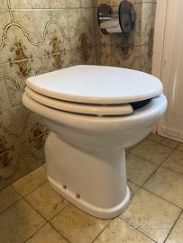 Sanitari bagno per anziani/disabili