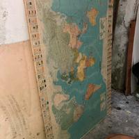 Carta geografica si compensato