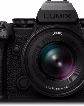Panasonic LUMIX DC-S5IIX + Lumix 50mm + Cage Rig