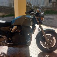 Suzuki GSX 750 - 2000