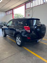 Toyota rav 4 anno 2007 cc2.2 Diesel 4X4 cambio man