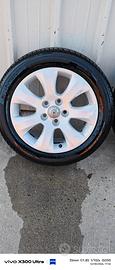 gomme 225.55.17 più cerchi