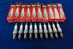 10 Candele Champion RA8HC