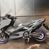 Yamaha Tmax 560