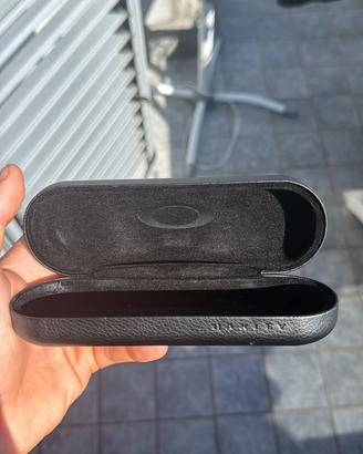 Cuatodia oakley
