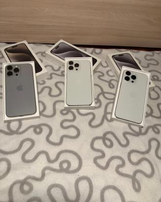 3x iPhone 15 Pro Max 256 Gb- Come Nuovi