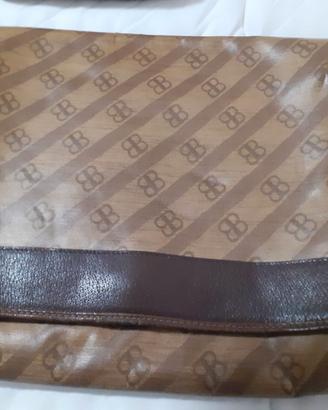Borsa e pochette Balenciaga