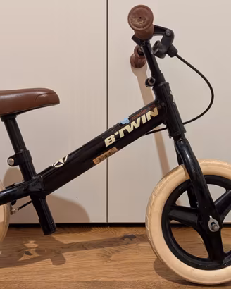 Bicicletta senza pedali