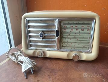 Radio a valvole Geloso