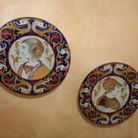 due piatti in ceramica fatti a gualdo Tadino PG