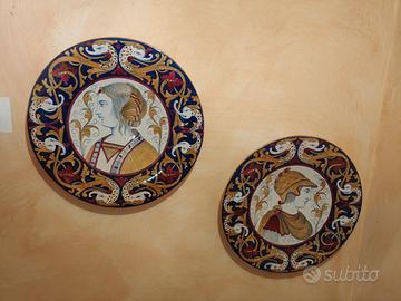 due piatti in ceramica fatti a gualdo Tadino PG