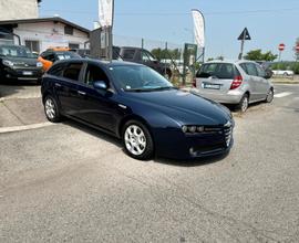 Alfa Romeo 159 1.9 JTDm 16V Sportwagon TI
