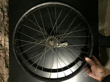 Cerchio nero RUOTA posteriore bici CONTROPEDALE 20