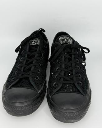 Cenverse Allstar perfored black