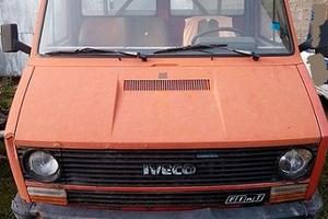 IVECO FIAT 35 F8B autocarro
