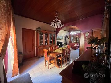 Indipendente a Gravina di Catania