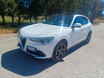 Alfa Romeo Stelvio 2.2 Turbodiesel 210 CV AT8 Q4 V