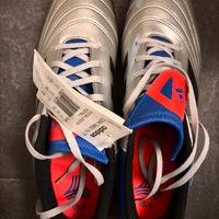 Scarpe da calcetto nuove