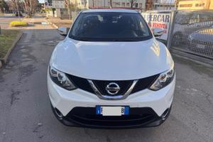 Nissan Qashqai 1.5 dCi N-vision neopaten garanzia 