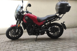 Leoncino Benelli 500 + accessori