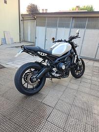 YAMAHA XSR 900 - SC PROJECT - 2016 - TAGLIANDATA