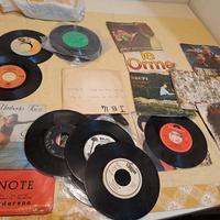 dischi in vinile grandi 33 giri e piccoli 45