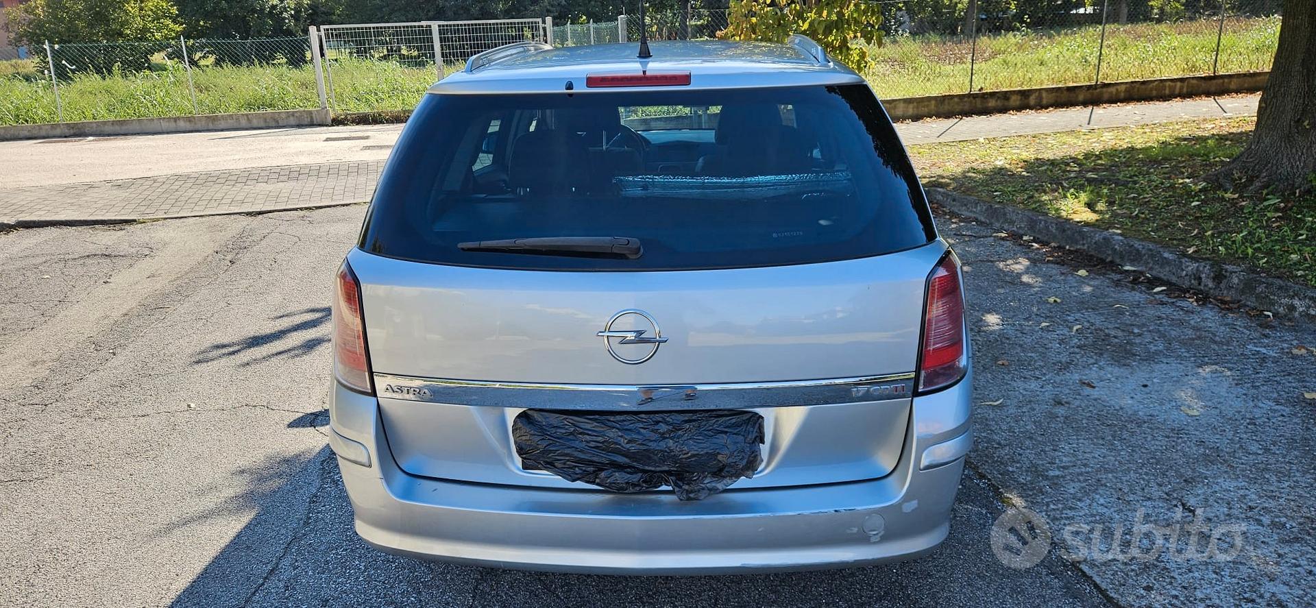 Opel Astra 2006 photo 4