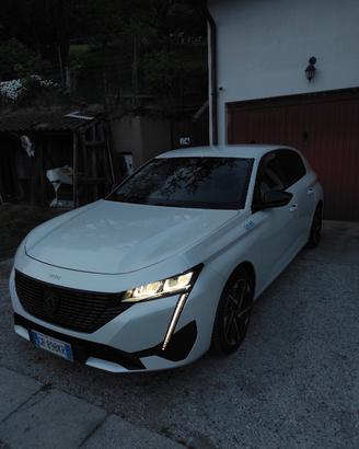 Peugeot 308 Allure Pack 1.2 PureTech 130cv - 2023 