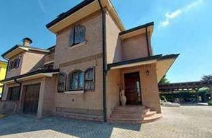 Immobile in asta di 303 m² con più di 5 locali e b