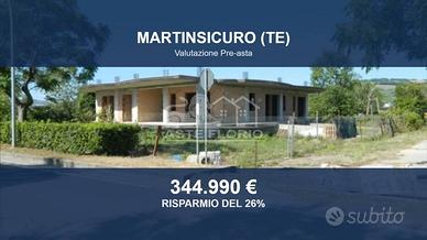 Immobile in asta di 456 m² a Martinsicuro