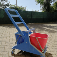 Carrello per pulizie