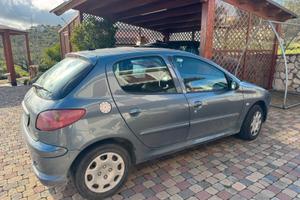Peugeot 206 hdi