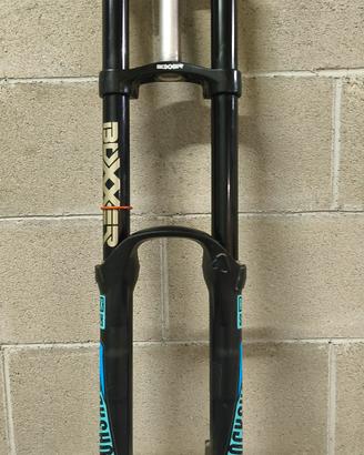 Forcella Rock Shox Boxxer 200mm per 27,5"